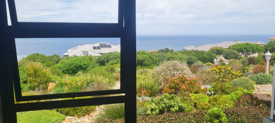 3 Bedroom Property for Sale in Village On Sea Western Cape
